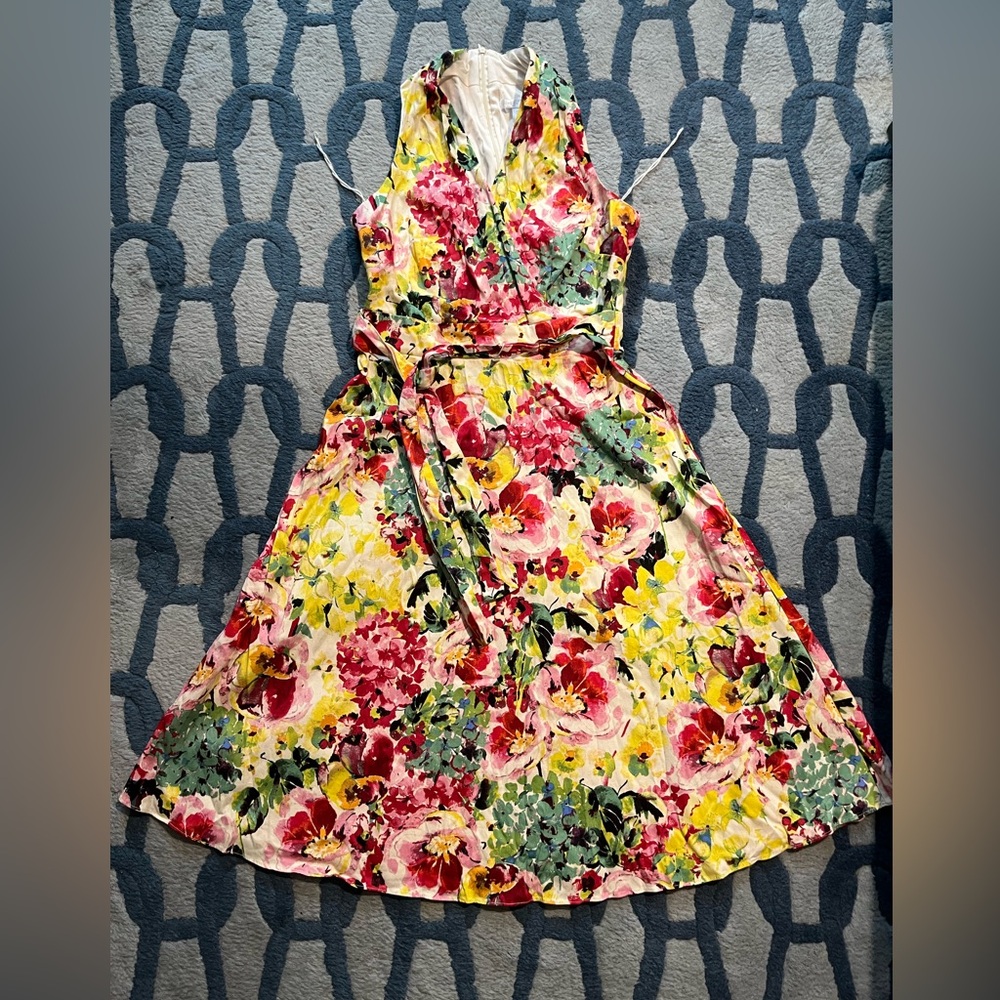 London Fog Lined Floral Sleeveless Dress with belt, sz 6